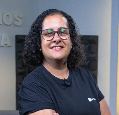 stella souto instrutora do curso de tecnologia para product managers da pm3 sprints